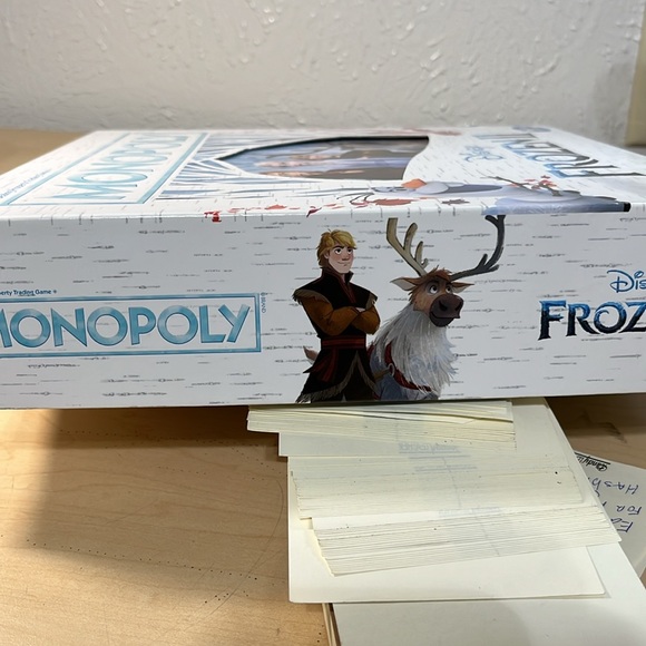 Disney frozen two monopoly game - Picture 5 of 5